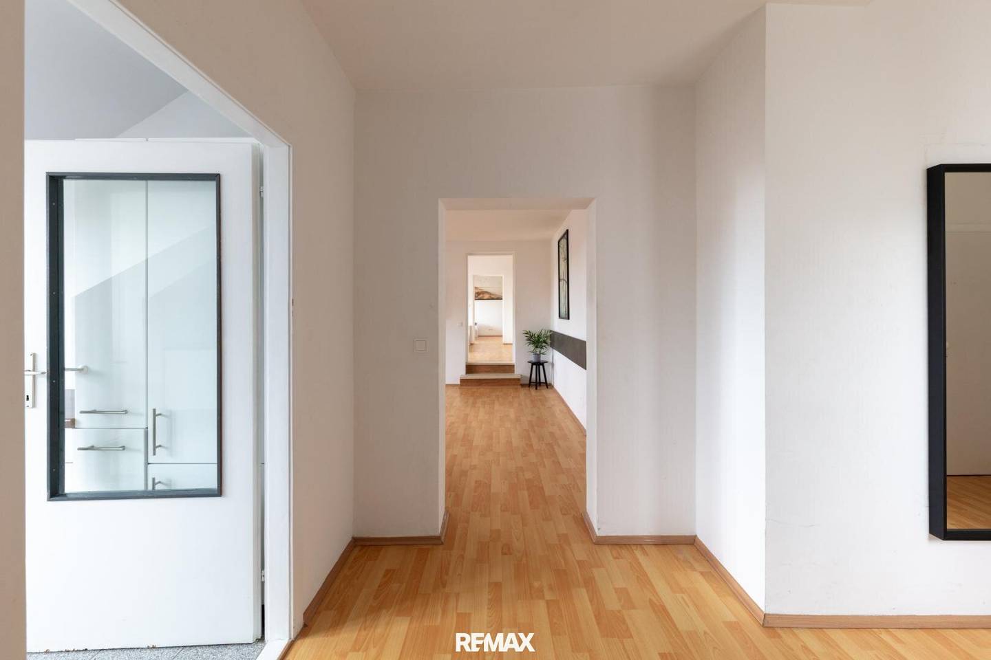 Dachgeschosswohnung nahe Mariahilfer Straße hell