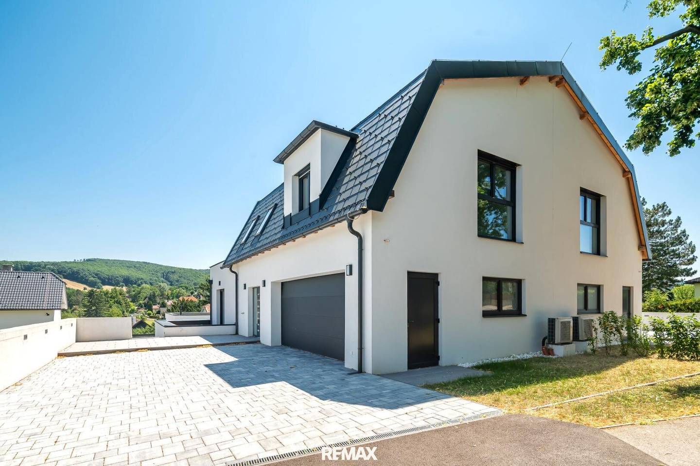 Wohnen mit Weitblick: Moderner Neubau mit 175 m², Südterrasse & Doppelgarage