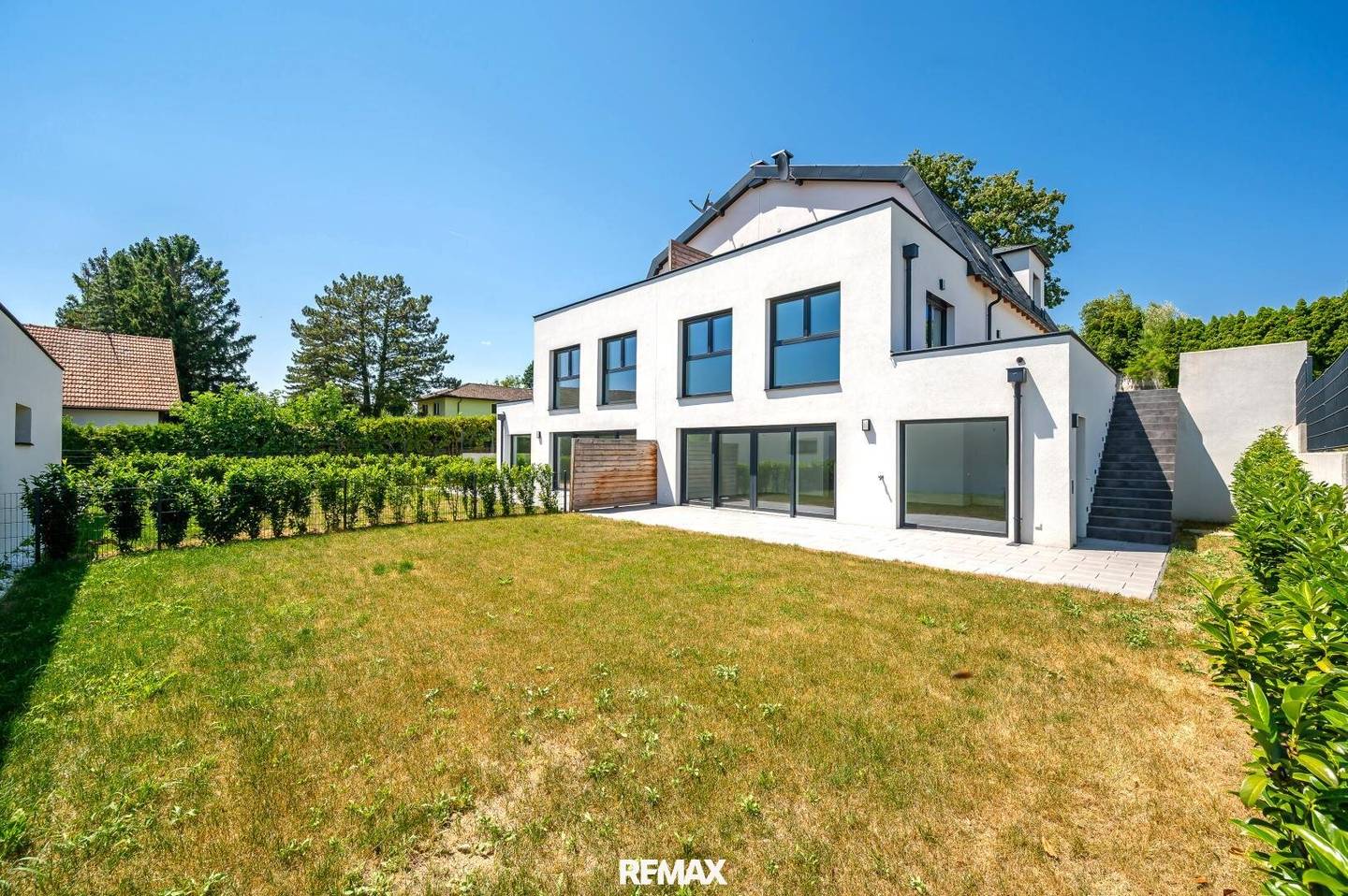 Wohnen mit Weitblick: Moderner Neubau mit 175 m², Südterrasse & Doppelgarage