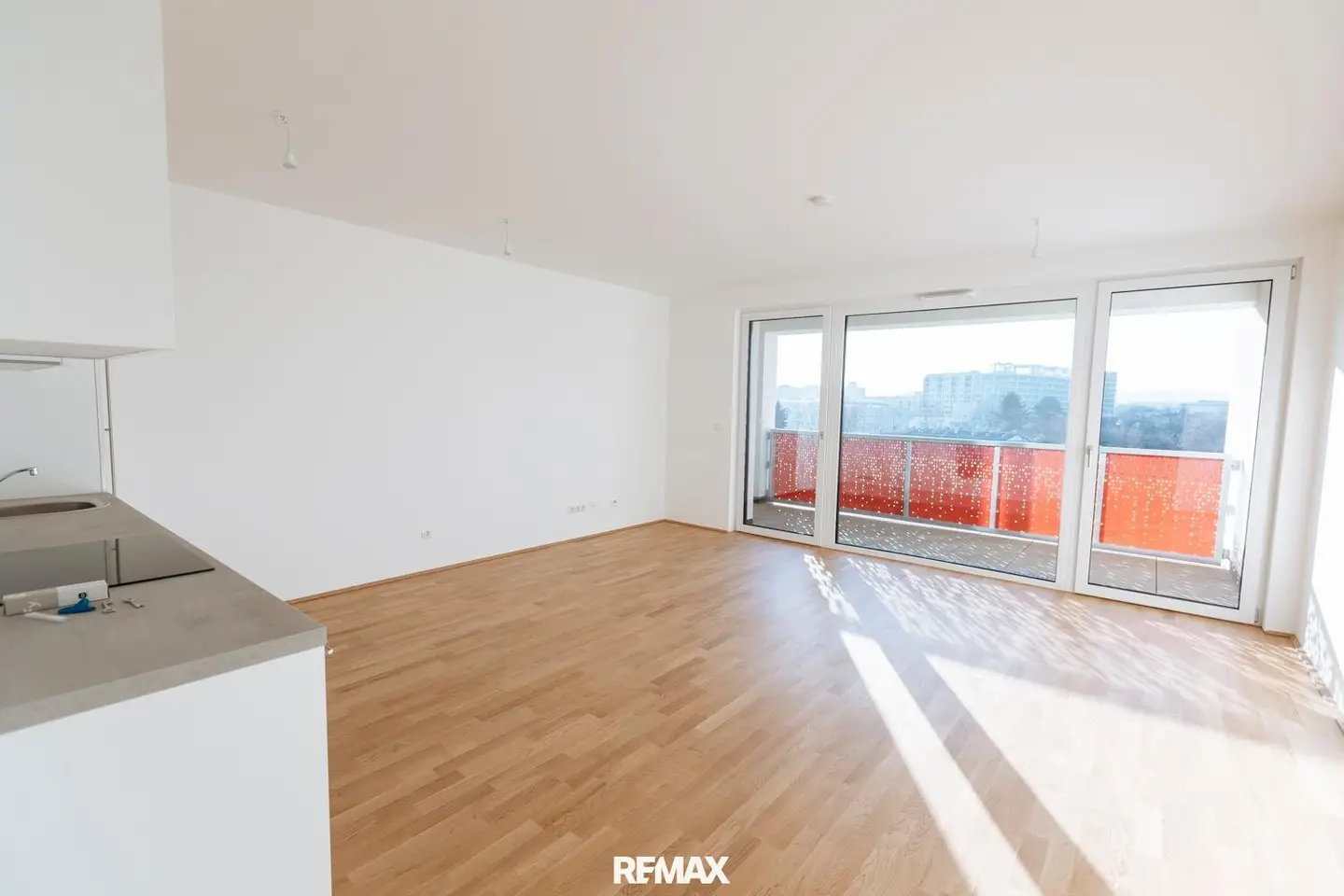 Wohnung Neubau Erstbezug mit privater Loggia und energieeffizienter Bauweise