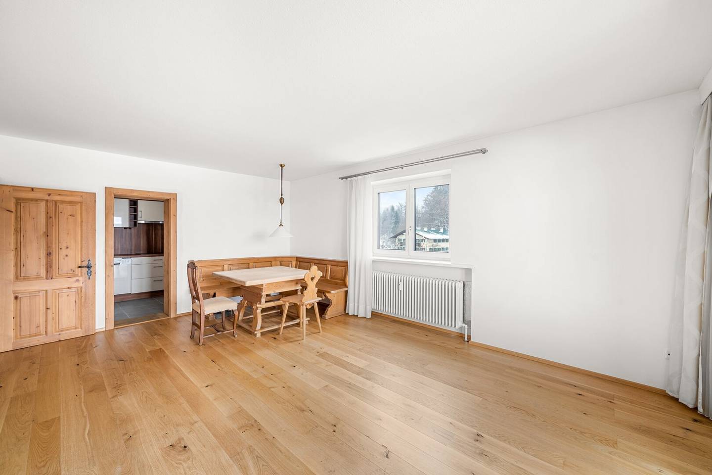 Wohnung mit Balkon und Blick auf Hahnenkamm