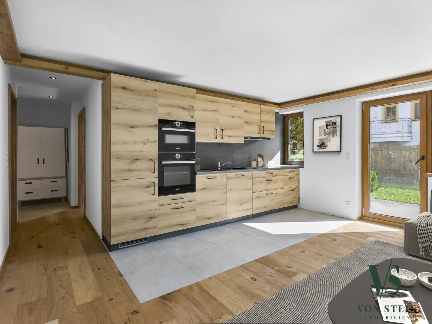 Newly renovated vacation apartment with garden