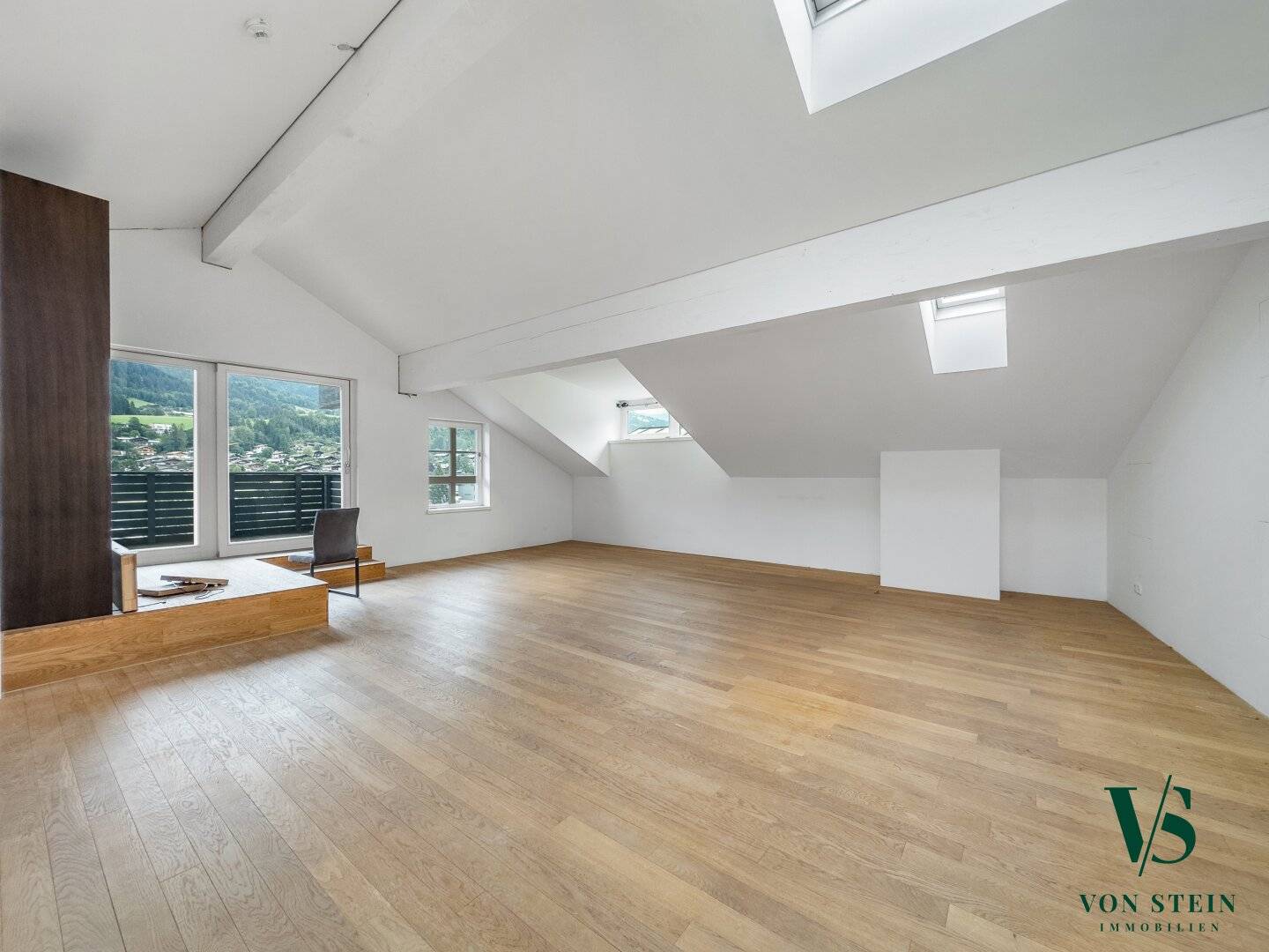 Office, practice or showroom in absolute prime location in the Kitzbühler Zentrum