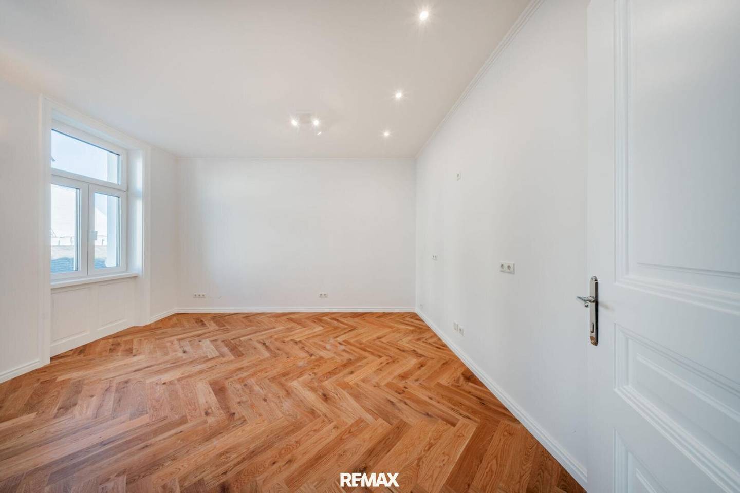 Wohnung Stilaltbau Loggia Matzleinsdorfer Platz