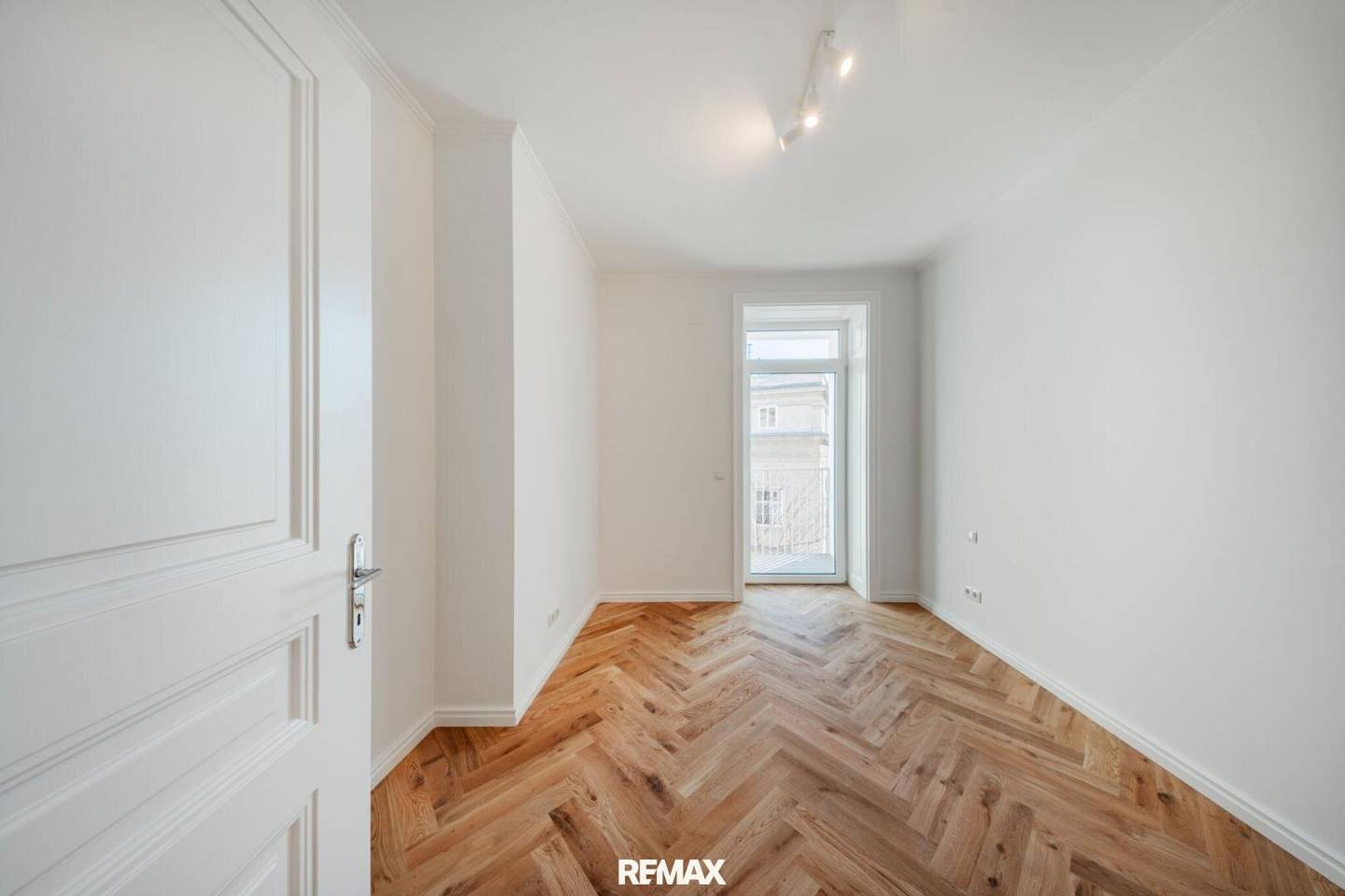 Wohnung Stilaltbau Loggia Matzleinsdorfer Platz