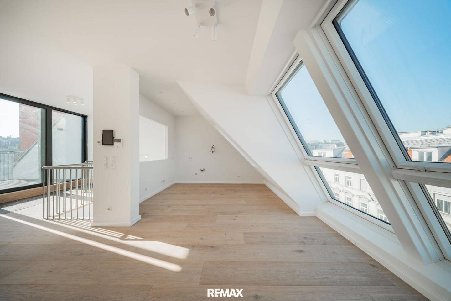 Wohnung mit privater Dachterrasse und Wohnküche