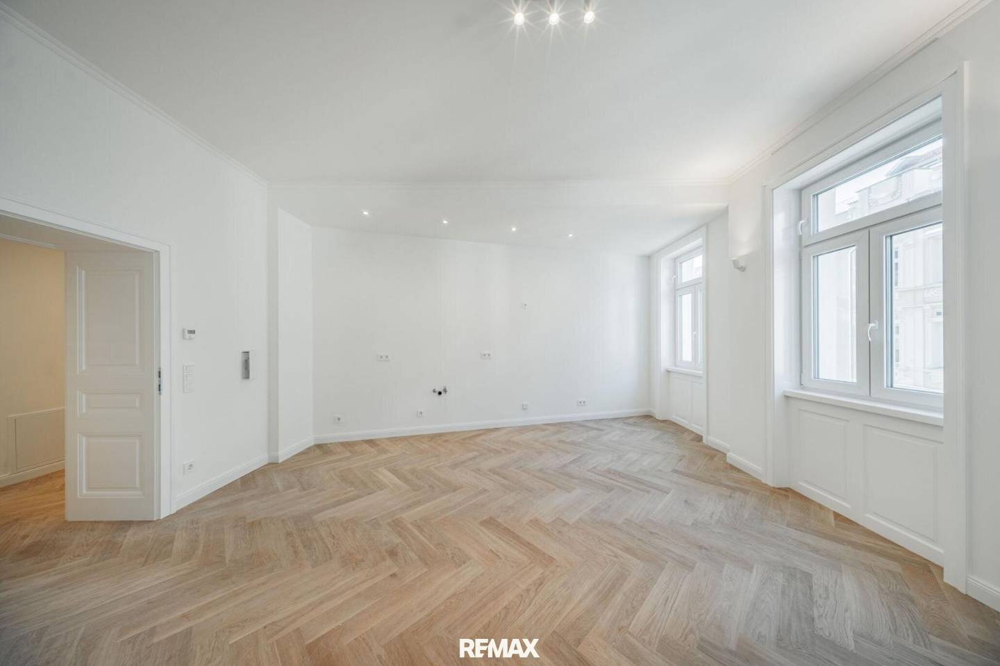 Wohnung renovated old building near U3 Johnstraße