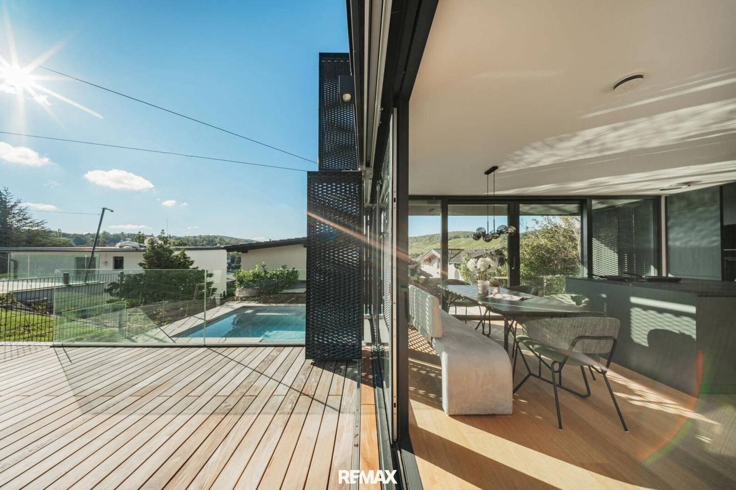Exclusive villa in a beautiful green tranquil setting with outdoor pool and sauna