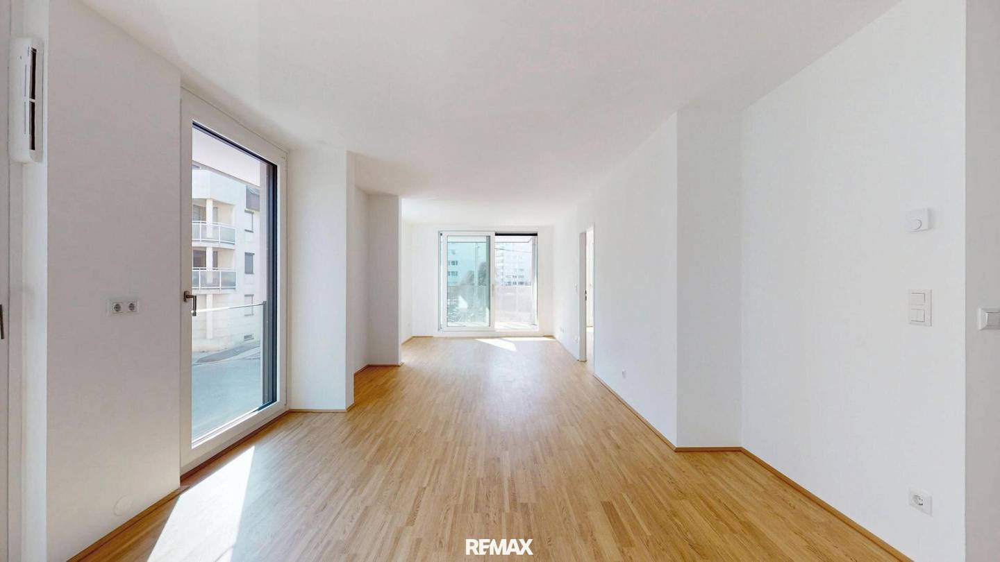Top floor apartment newly built with a terrace at Schrickpark