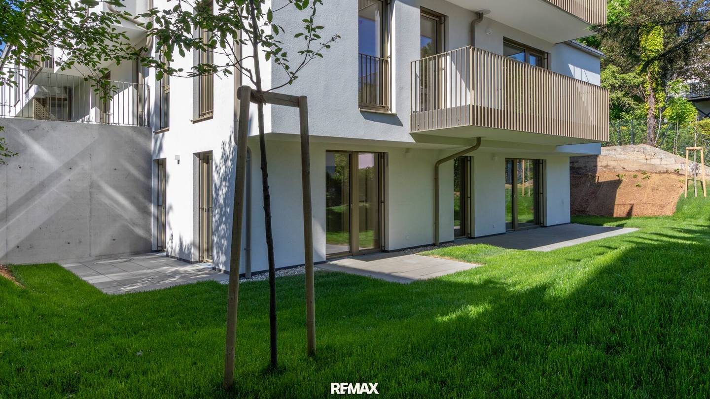 Erstbezug Wohnung mit Garten und Terrasse