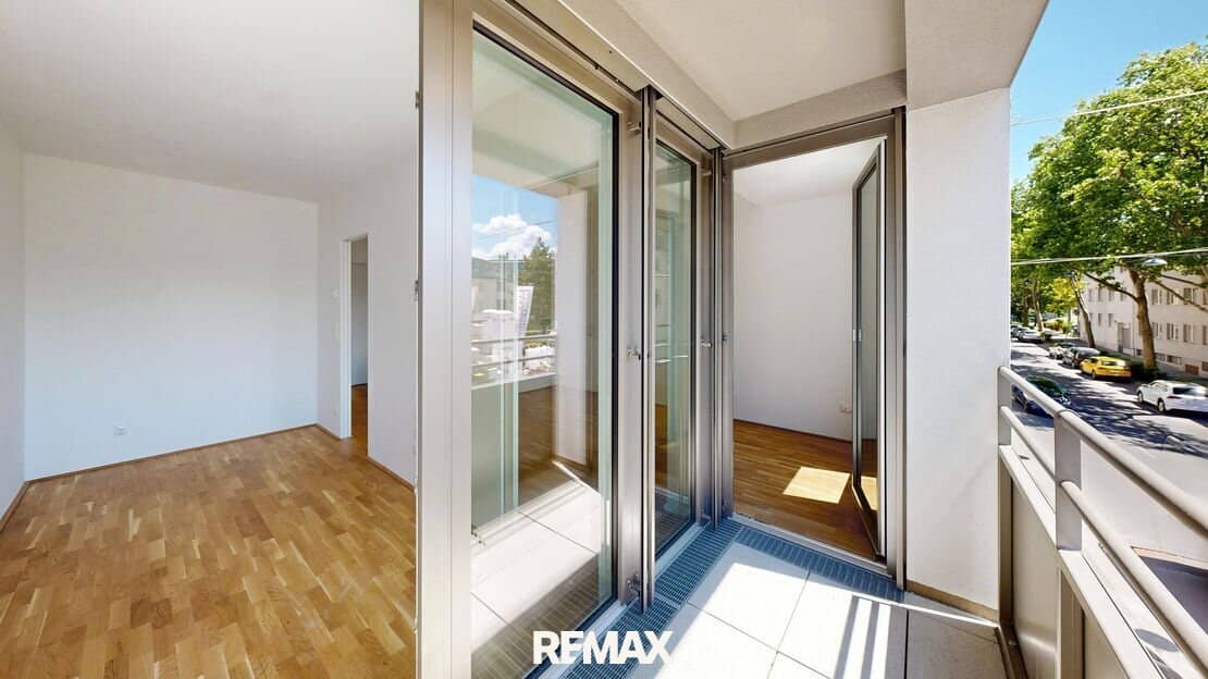 Apartment new build with loggia at Kueniglberg