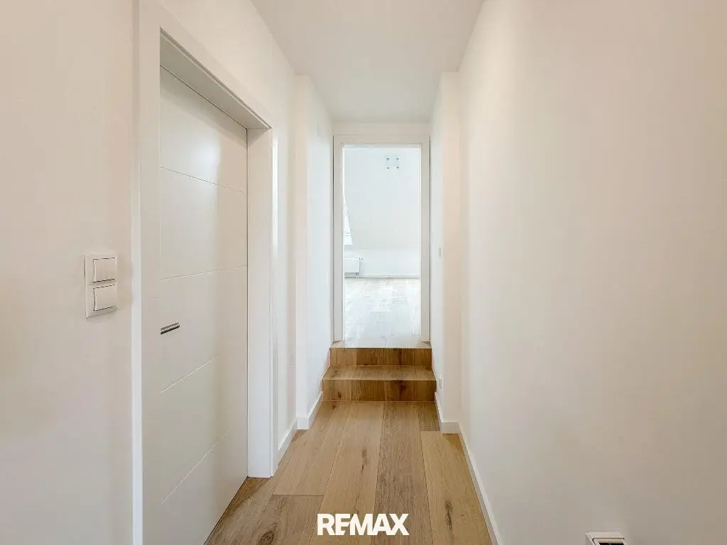 Maisonettewohnung Lichtdurchflutetes Dachgeschoss