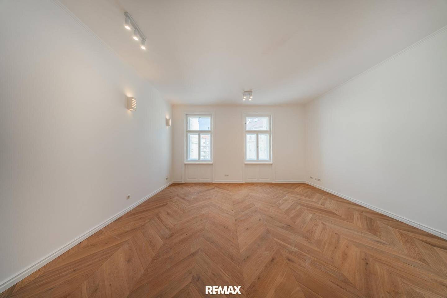 Wohnung Stilaltbau Erstbezug Offene Wohnküche