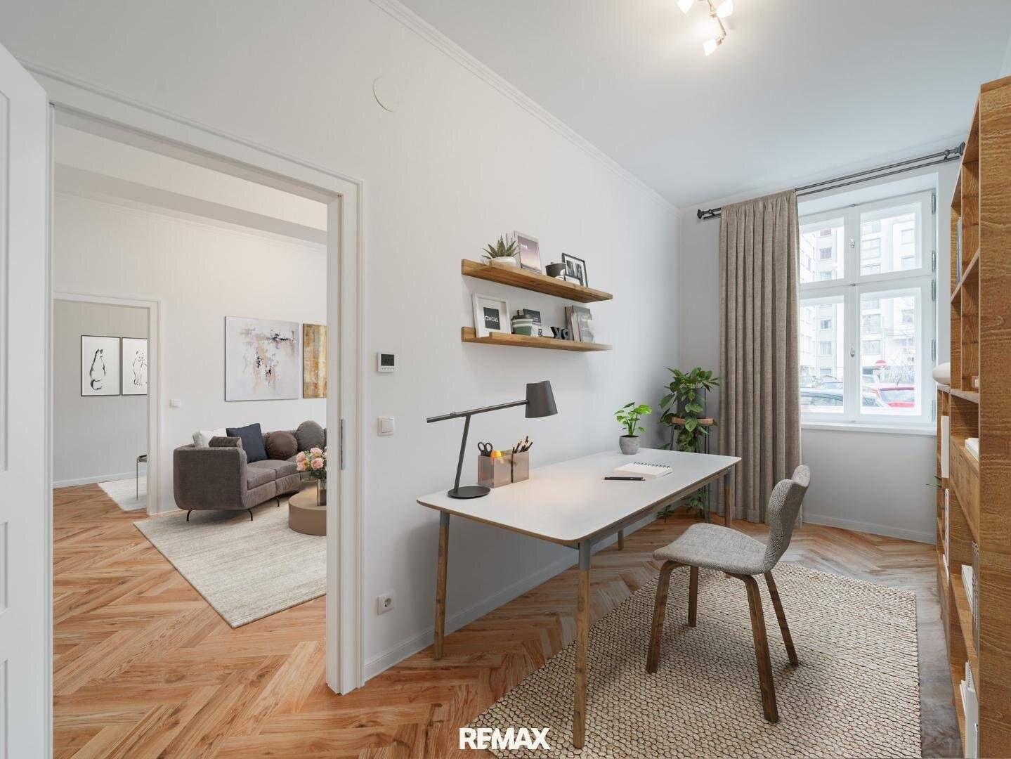 Renovated historic apartment Bennoplatz Westside