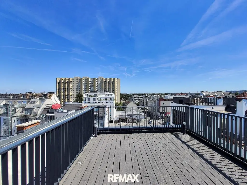 Penthouse with terrace and roof terrace 360 view
