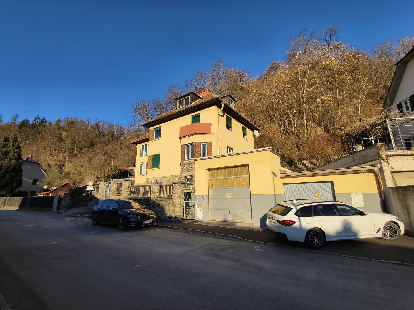 Provisionsfrei für Käufer – vielseitige Stadtvilla mit großem Potenzial in Bruck an der Mur!