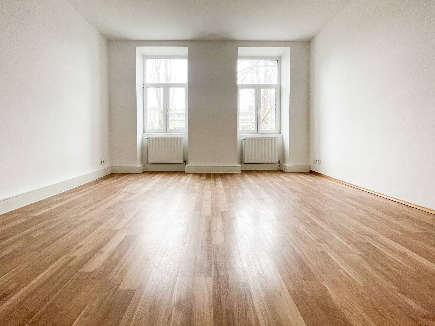 Wohnung direkt an der U3 hofseitig Grünblick