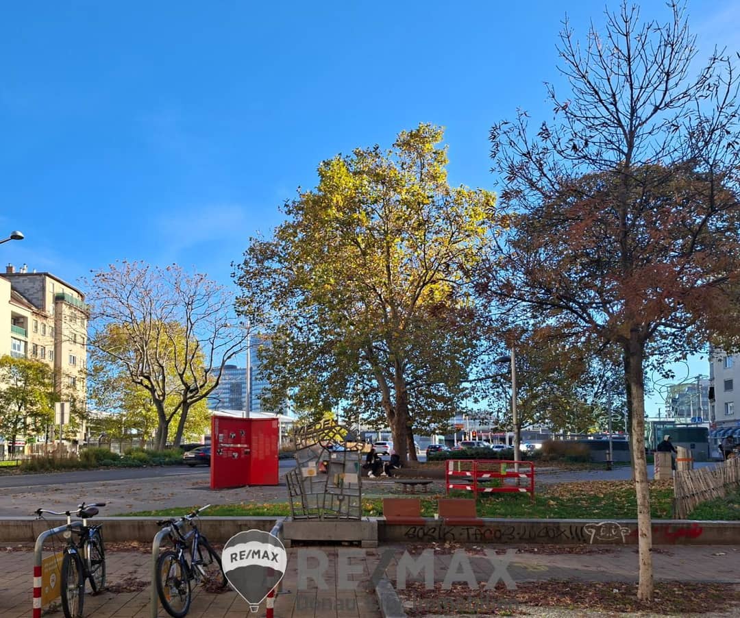<b>"Frequenzlage mit Perspektive – Gewerbeobjekt am Südtiroler Platz"</b>