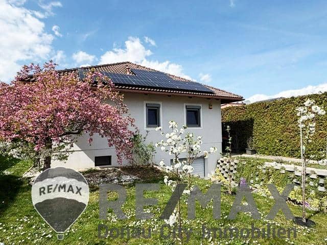Bungalow mit Pool & Wintergarten in Oberwaltersdorf nahe Baden