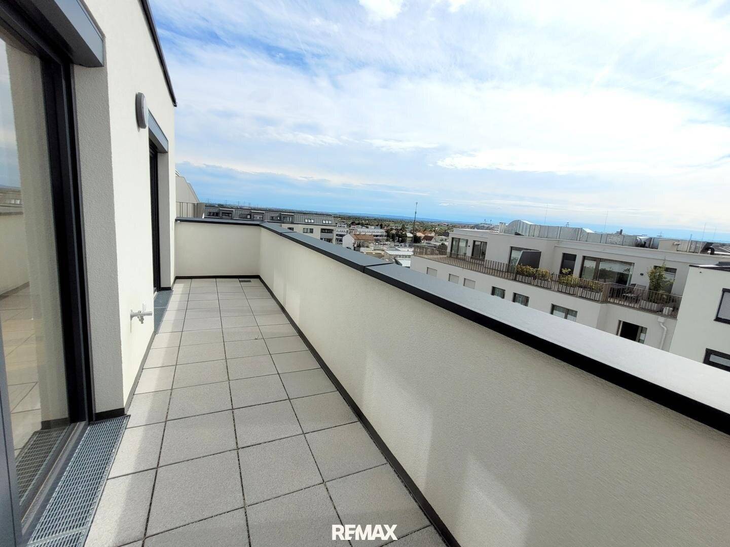 Maisonette apartment Newly Built terrace loggia near U6