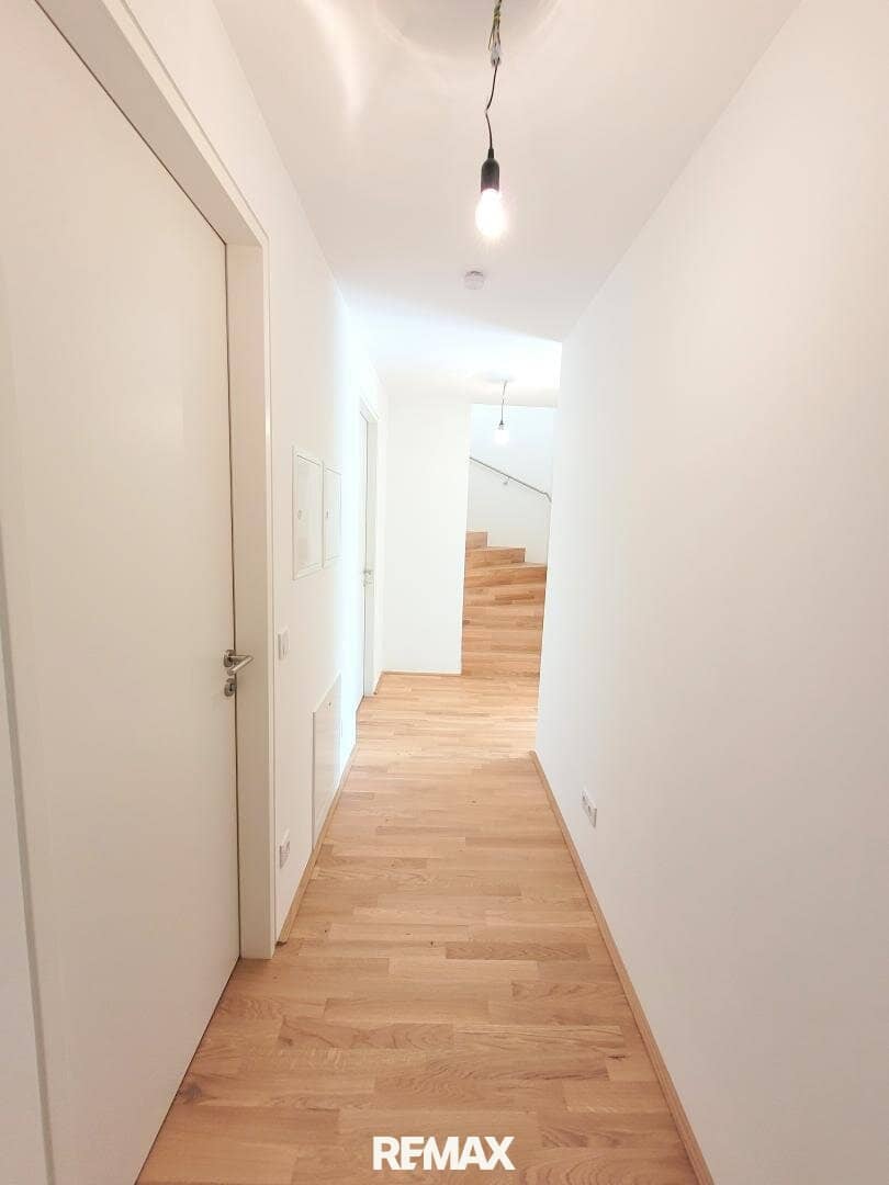 Maisonette apartment Newly Built terrace loggia near U6