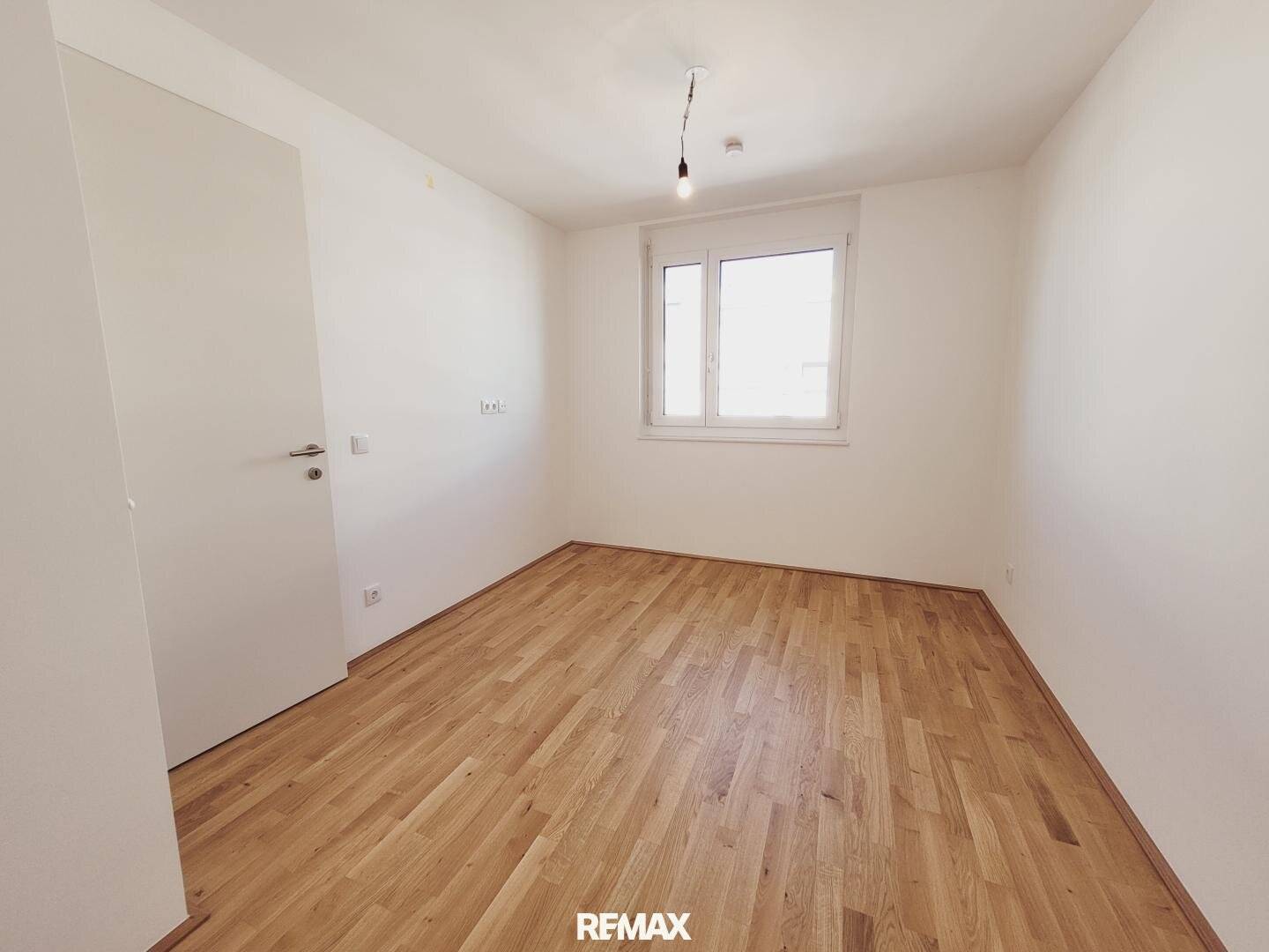 First occupancy apartment with large terrace