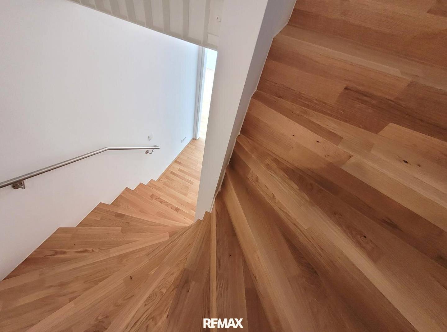 Three room apartment with first occupancy and large terrace