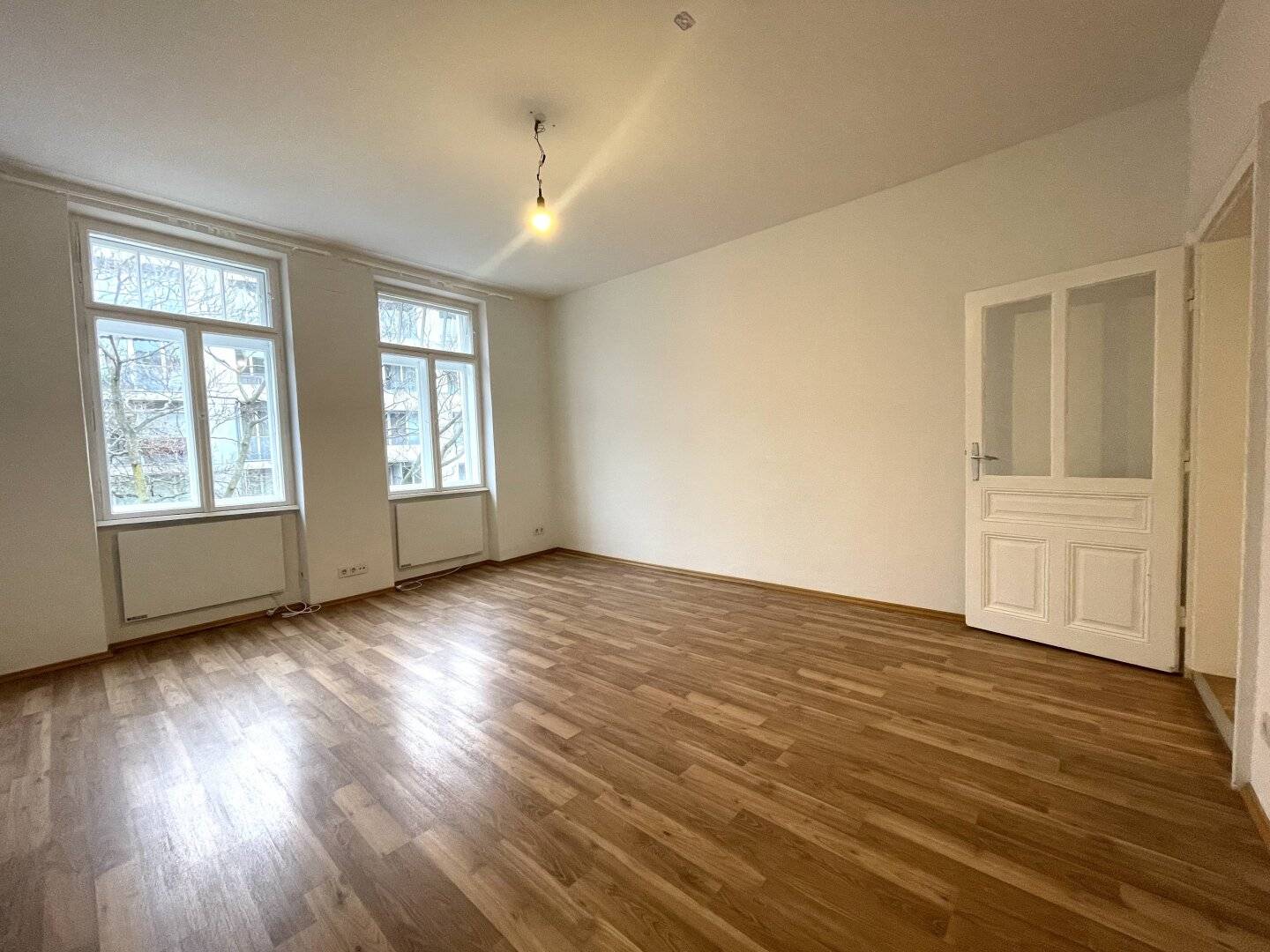Wohnung im ruhigen Stilaltbau nahe U3 und Prater