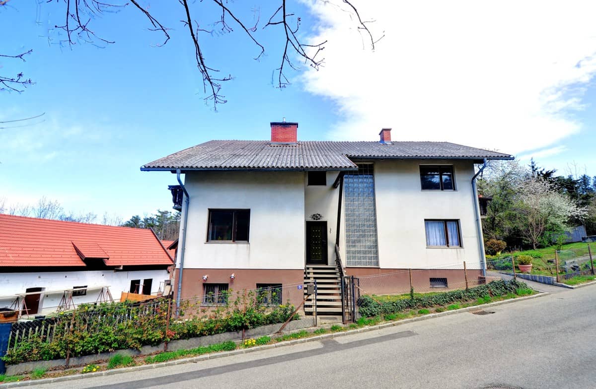 Einfamilienhaus mit Charme in Wimpassing – 154 m², 7 Zimmer, Garten