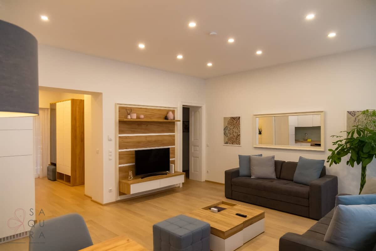 Wohnung ruhige Innenhoflage Balkon Parkett