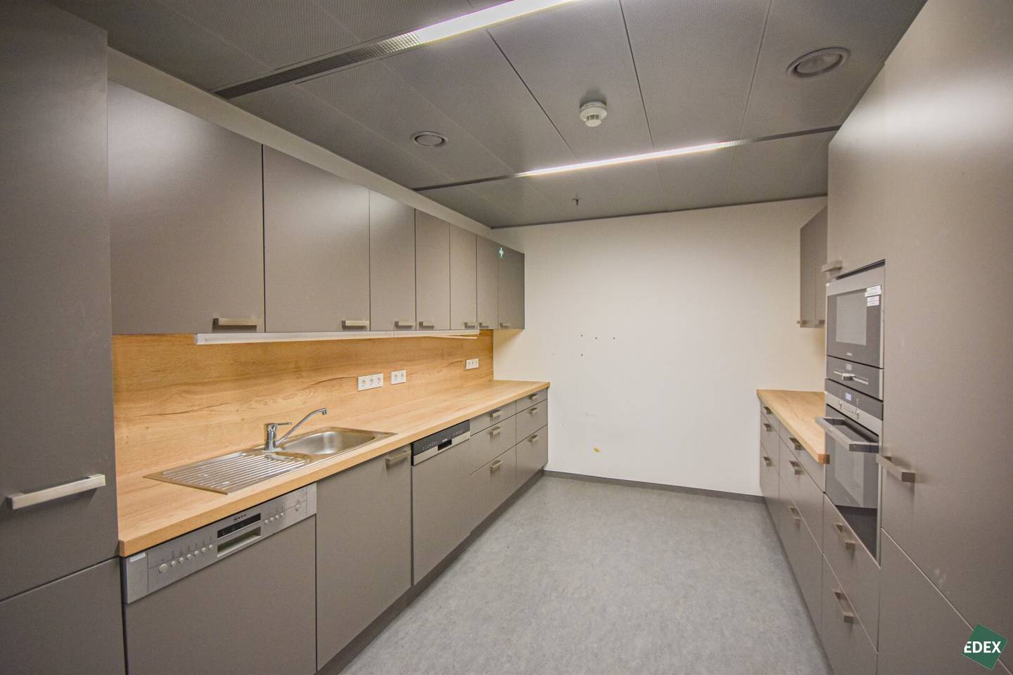Modernes Arbeiten im Ares Tower!