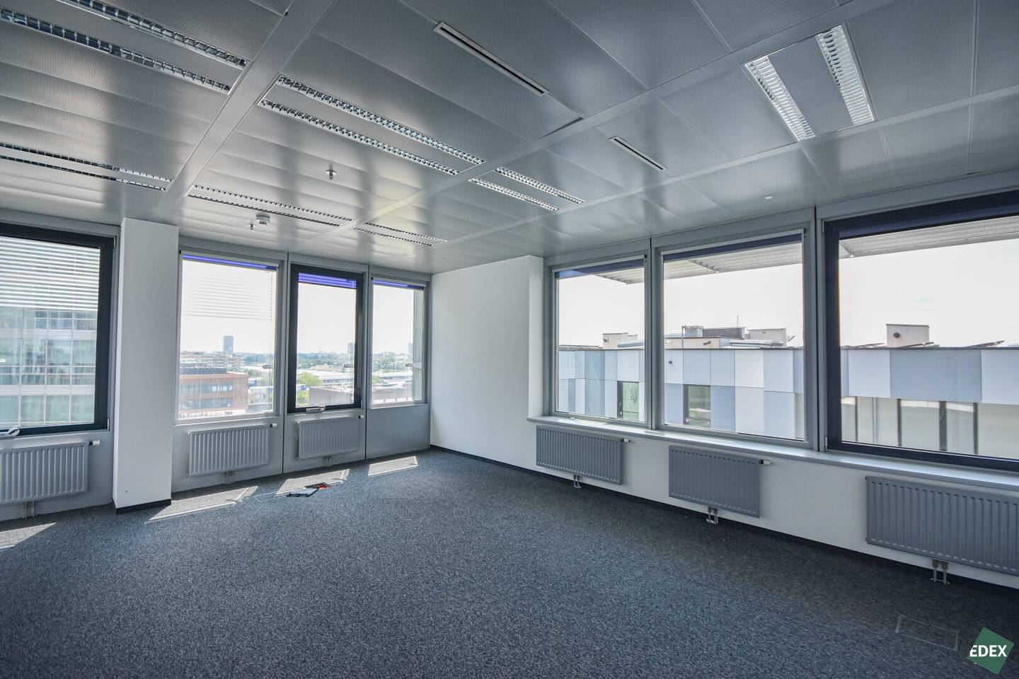 Modernes Arbeiten im Ares Tower!