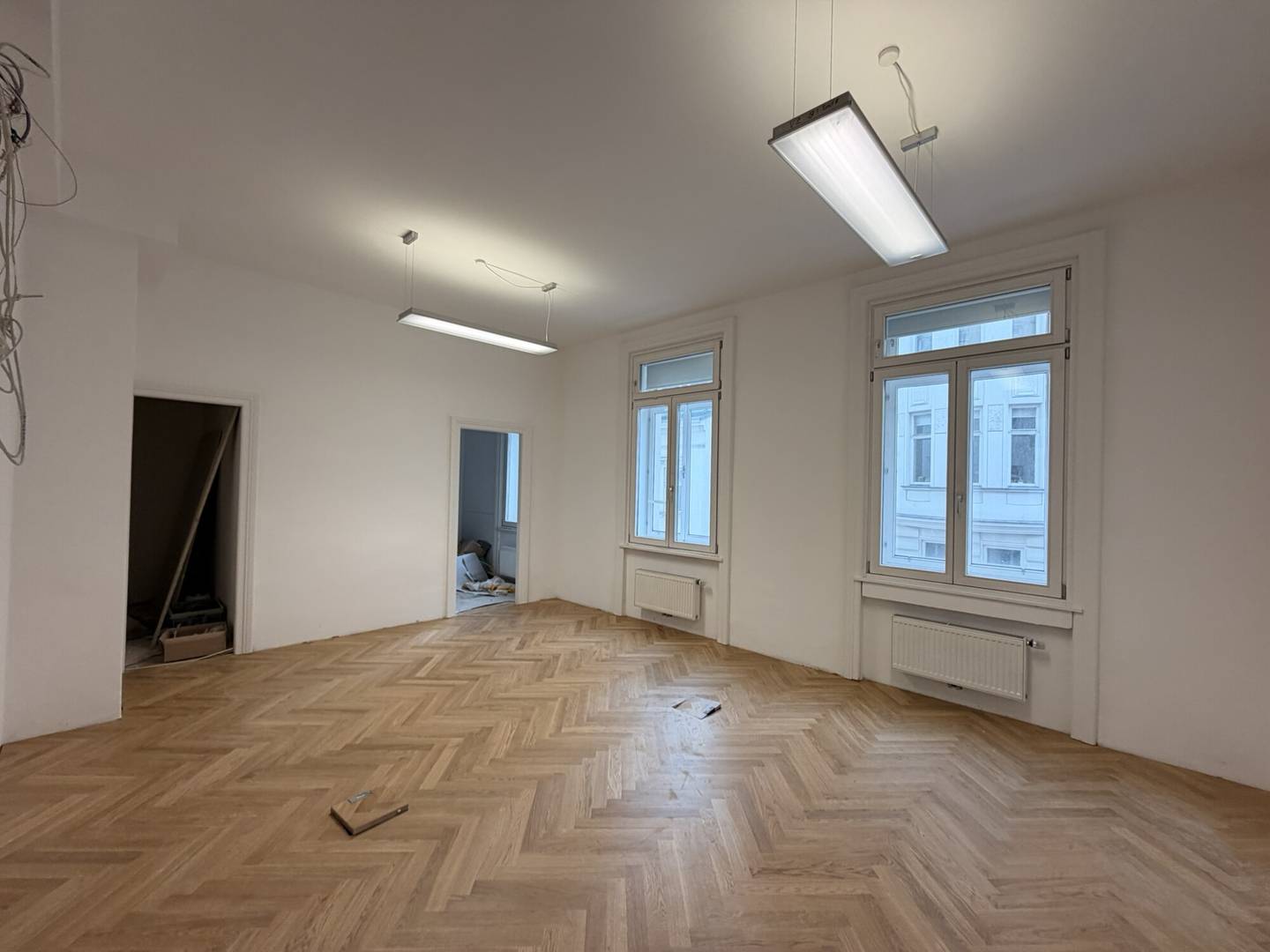 Old Building Apartment Office With Elevator and Central Location? no punctuation? Please fix