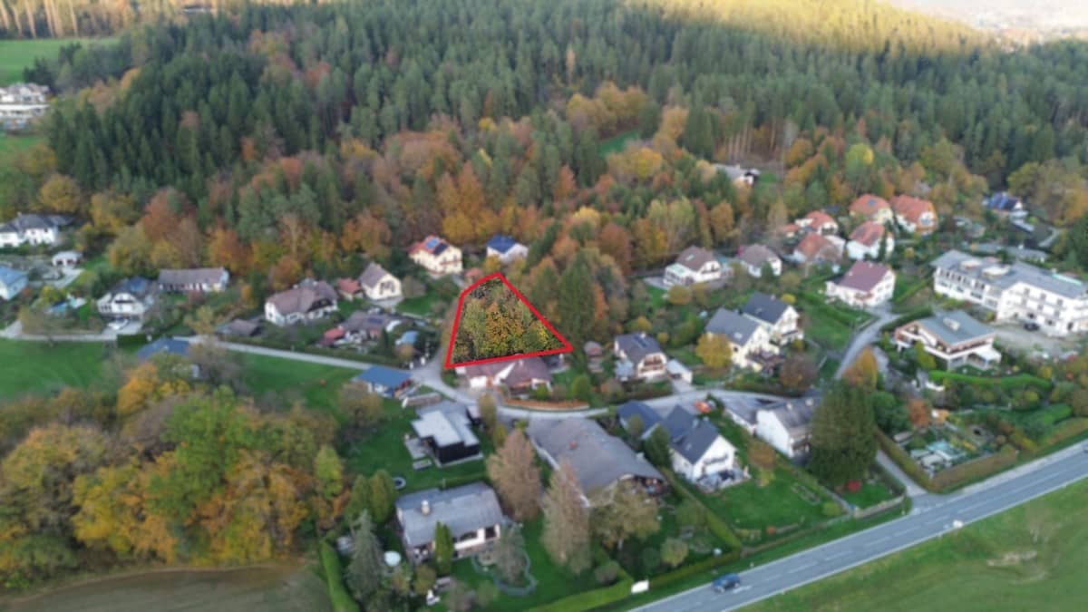 Baugrundstück in seenaher, sonniger Lage am Gletschertopf, Pörtschach