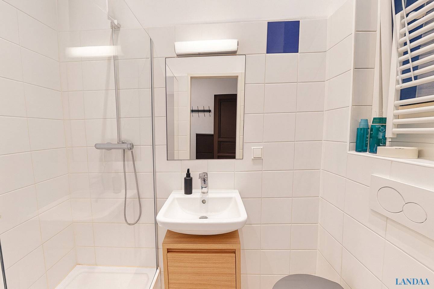 Old building apartment Währing investor property