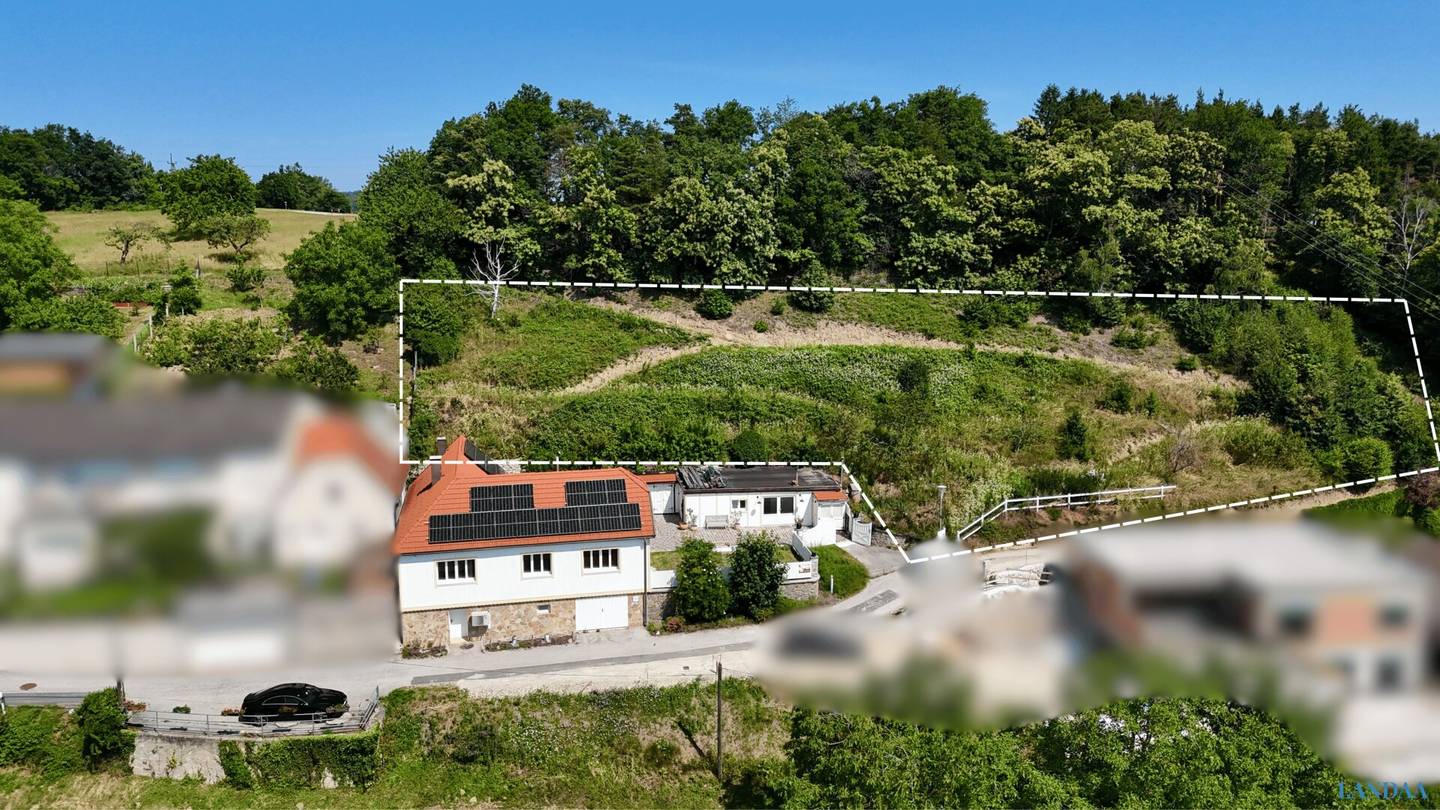 Grundstück in Forchtenstein mit Burgblick, ca. 1.800 m² Fläche