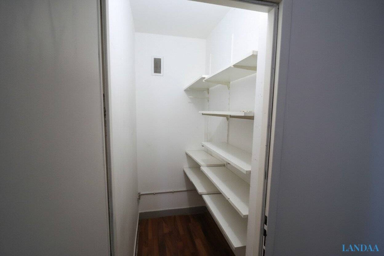 Upper floor apartment with loggia near subway
