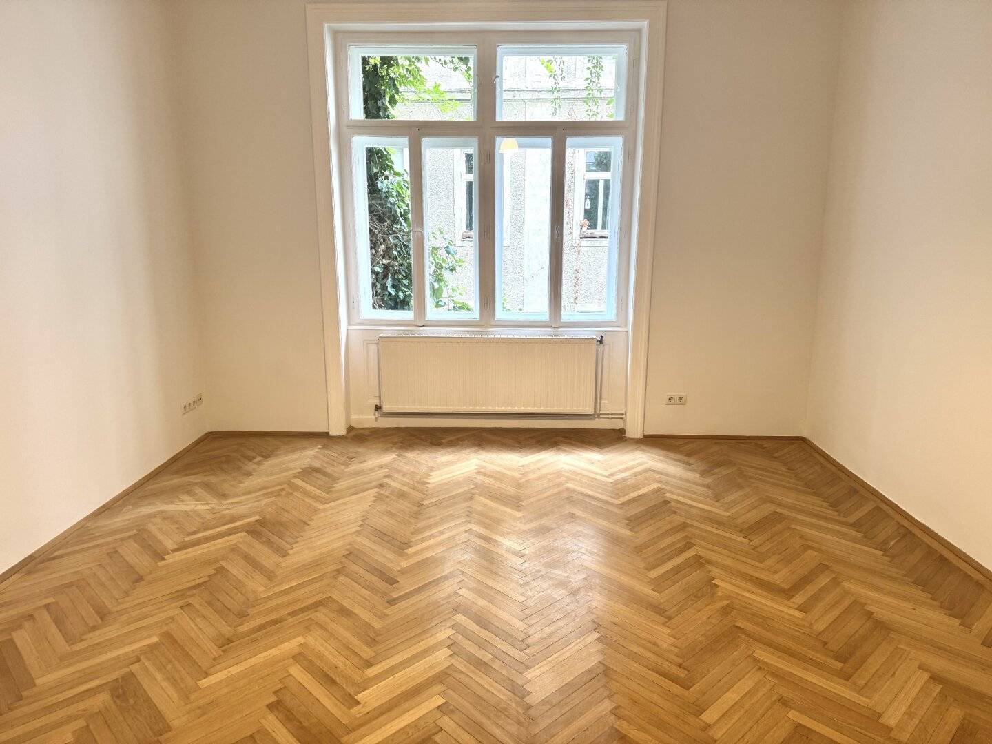 Wohnung Altbau modernisiert Lift