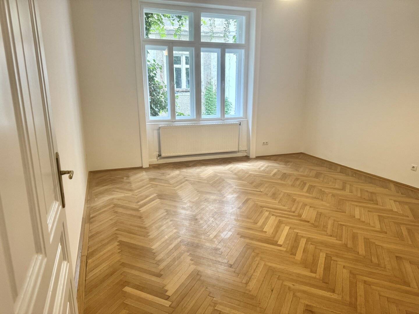 Wohnung Altbau modernisiert Lift