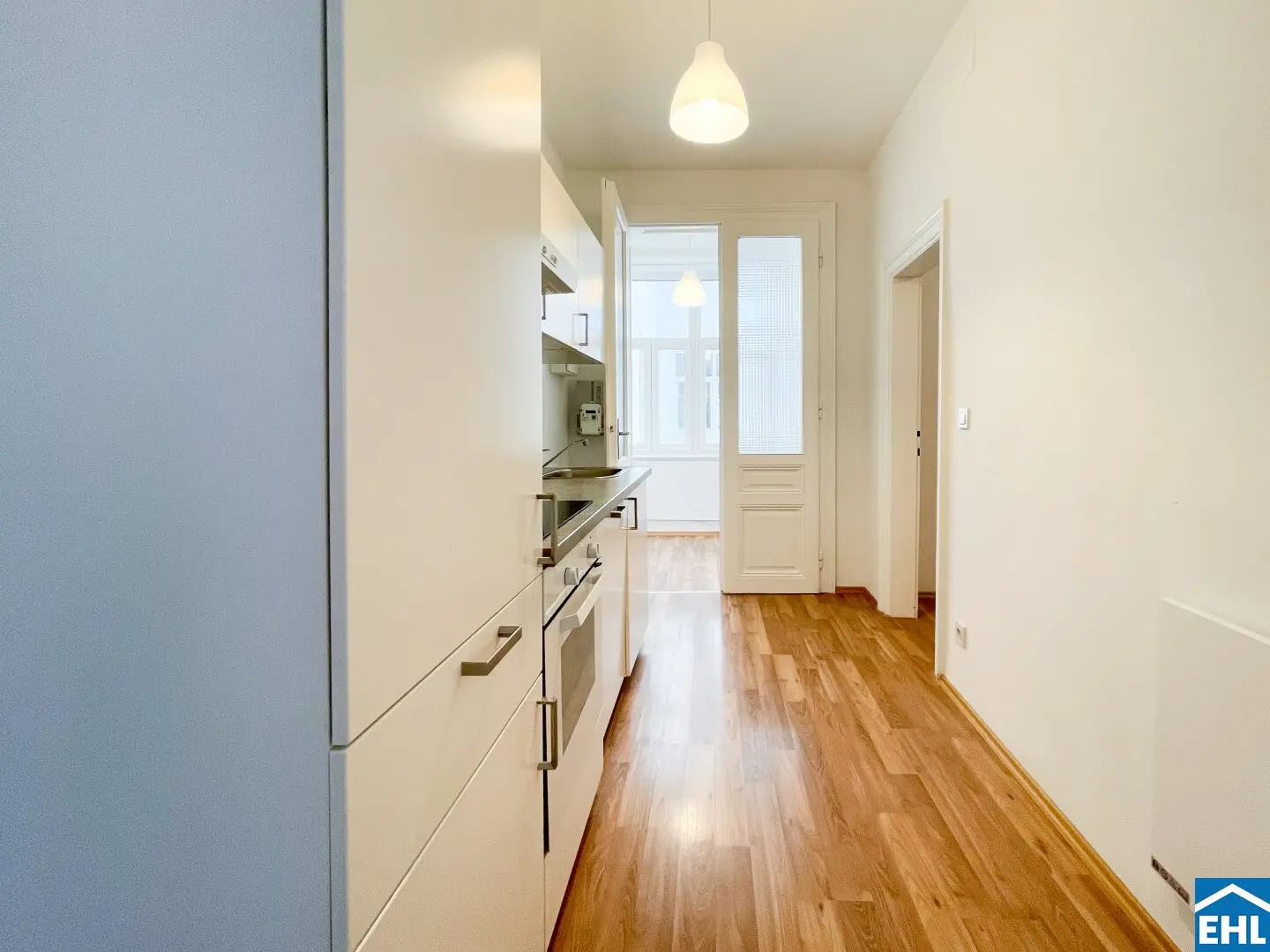 Apartment quiet courtyard location near U3 line