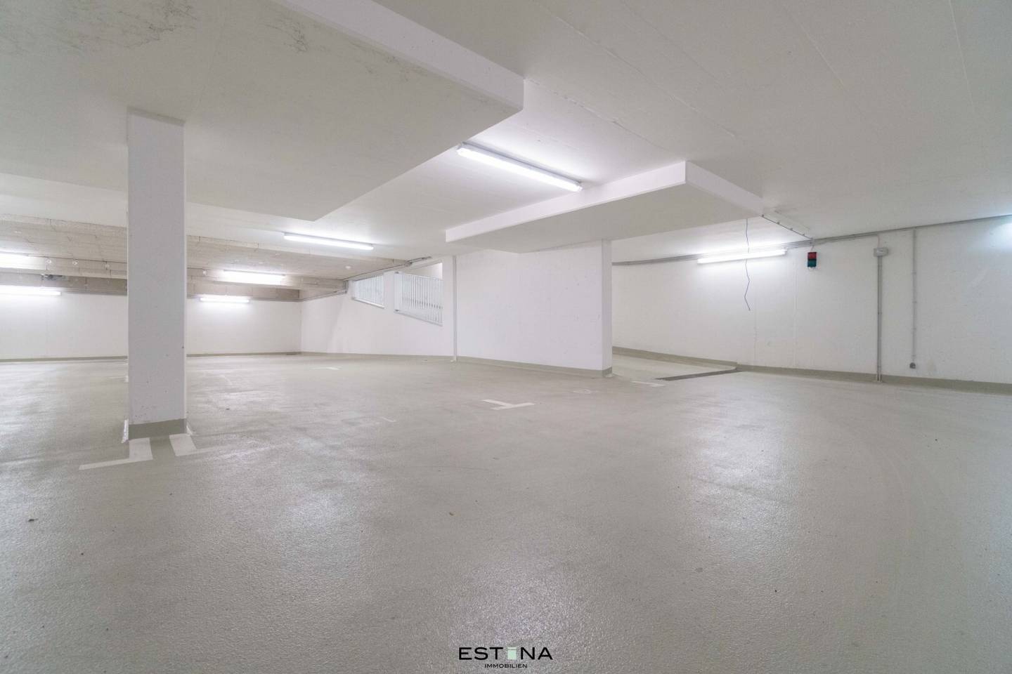 Tiefgaragenstellplätze bei U6 Gumpendorfer Straße | Baurecht