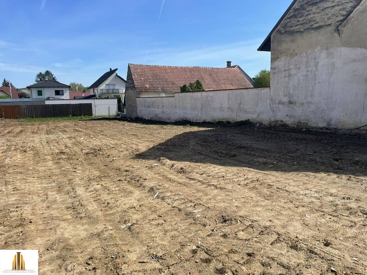 Grundstück in Rückersdorf, 880 m² sonnig, ruhig, Genehmigung für 4 WE