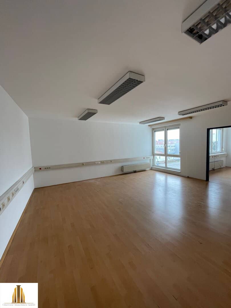 Bürofläche ca. 110 m² in 1230 Wien, Grawatschgasse 4, Aufzug