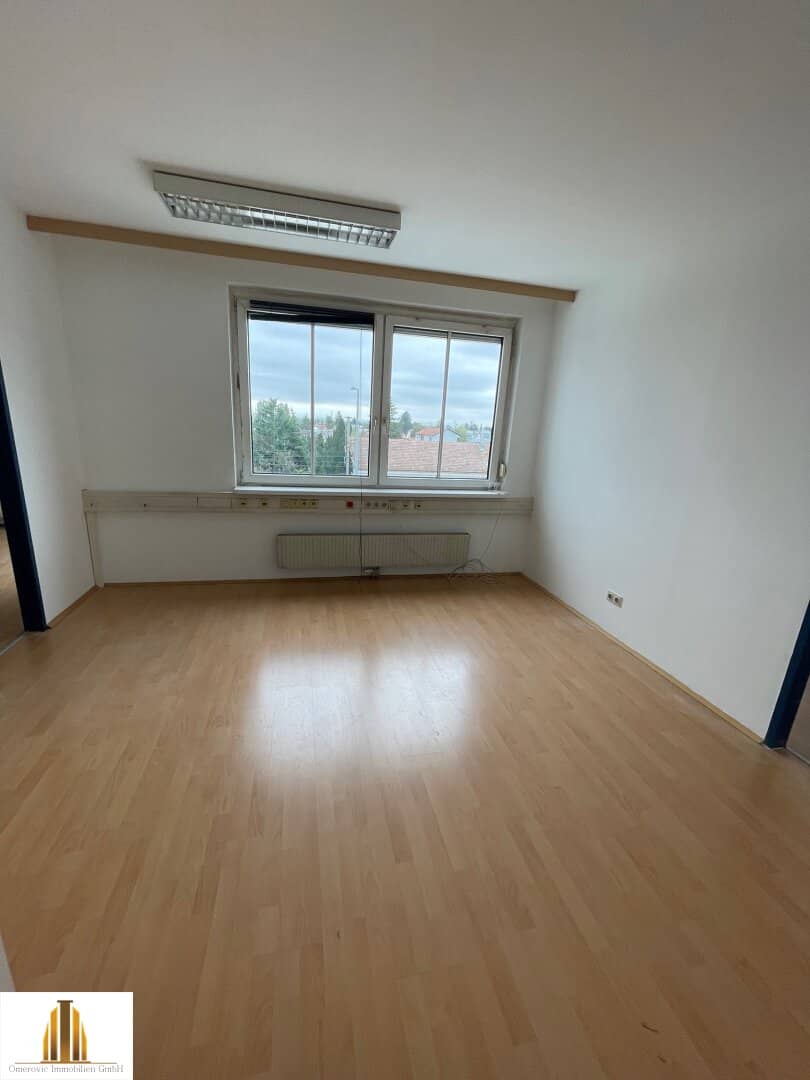 Bürofläche ca. 110 m² in 1230 Wien, Grawatschgasse 4, Aufzug