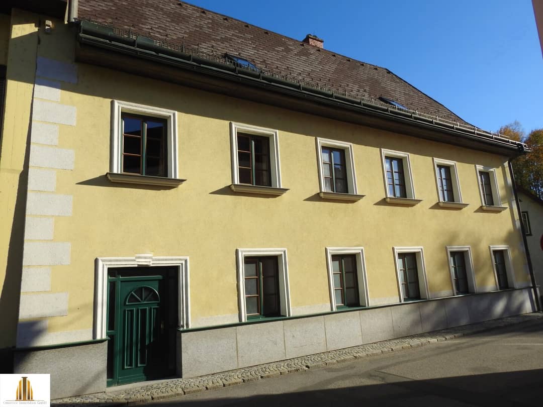 Herrenhaus in Heidenreichstein mit 307,5 m² Nutzfläche & Garten
