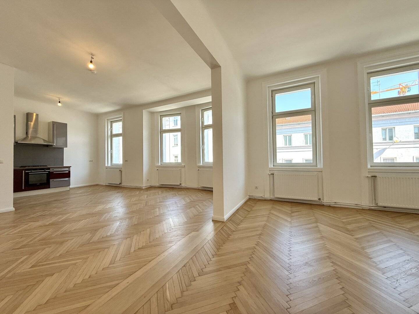 Helle 4-Zimmer-Wohnung mit Freifläche im 5. Bezirk Wien, zentrale Lage