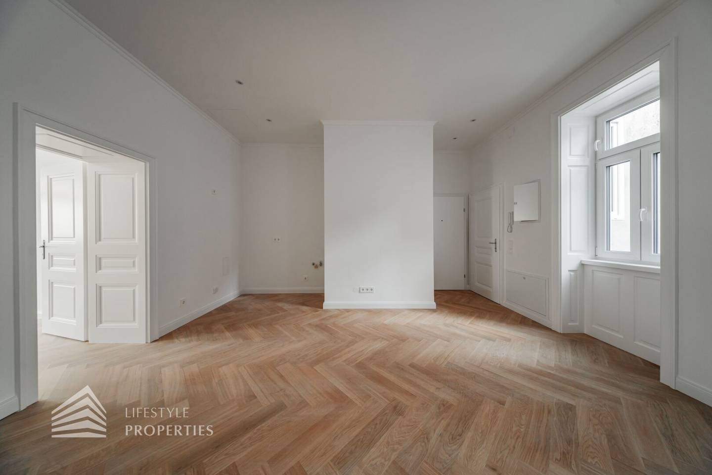 Wohnung First occupancy in historic building near Meiselmarkt U3 Johnstraße