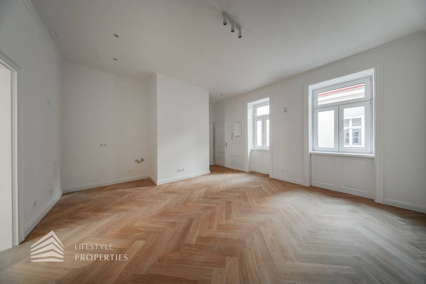 Wohnung First occupancy in historic building near Meiselmarkt U3 Johnstraße
