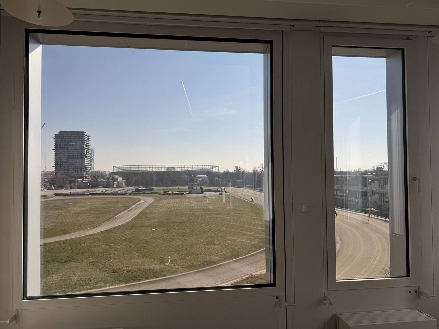 DENK DREI | Büro mit Blick auf die Trabrennbahn