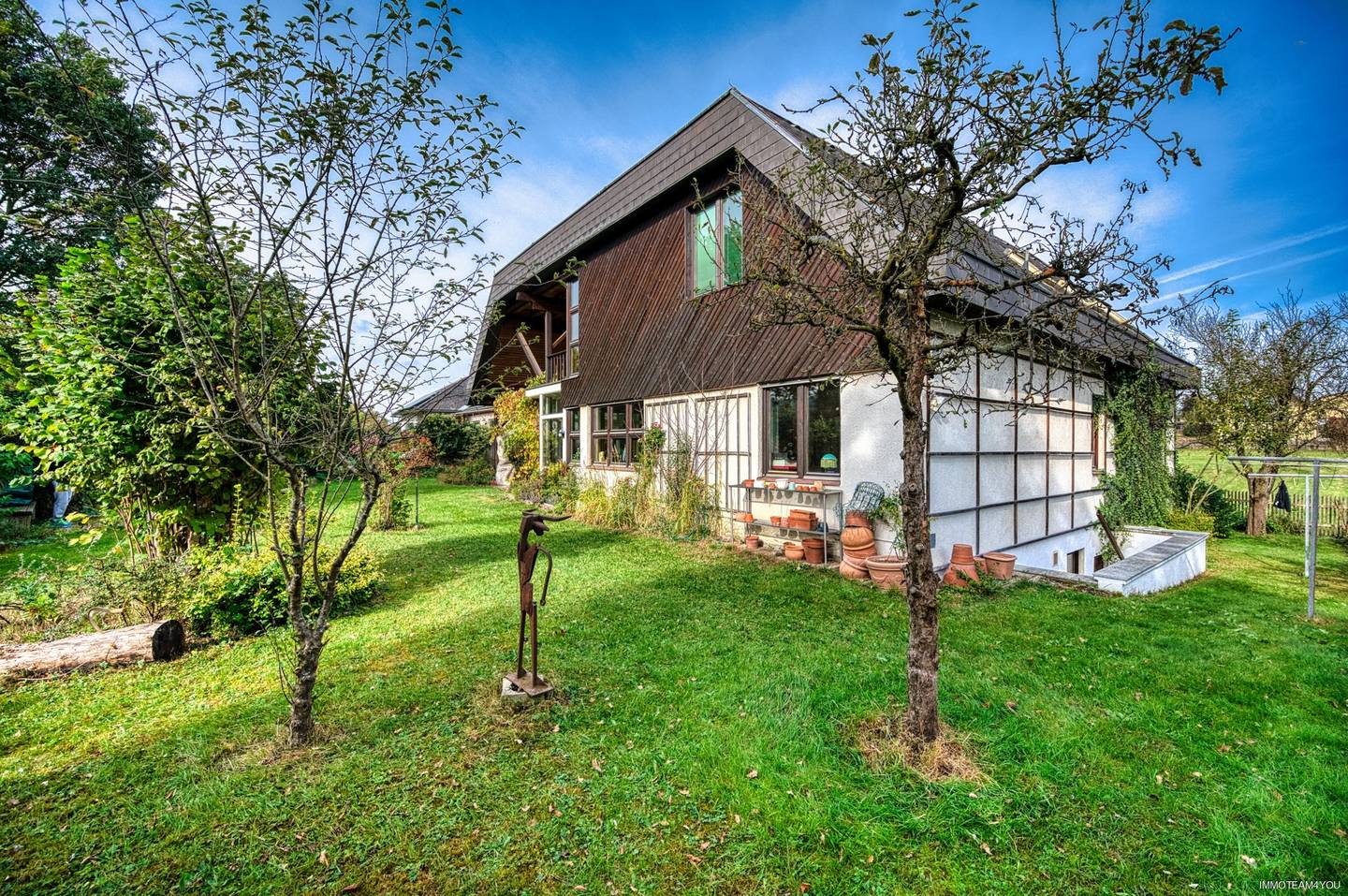Villa in Vöcklabruck: Großzügiges Architektenhaus mit Garten